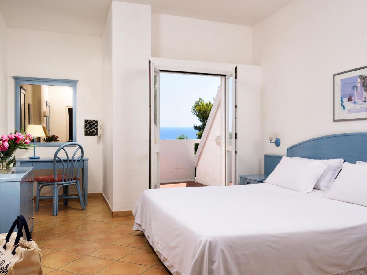 Th Capo Rizzuto Hotel Isola Di Capo Rizzuto Exterior photo